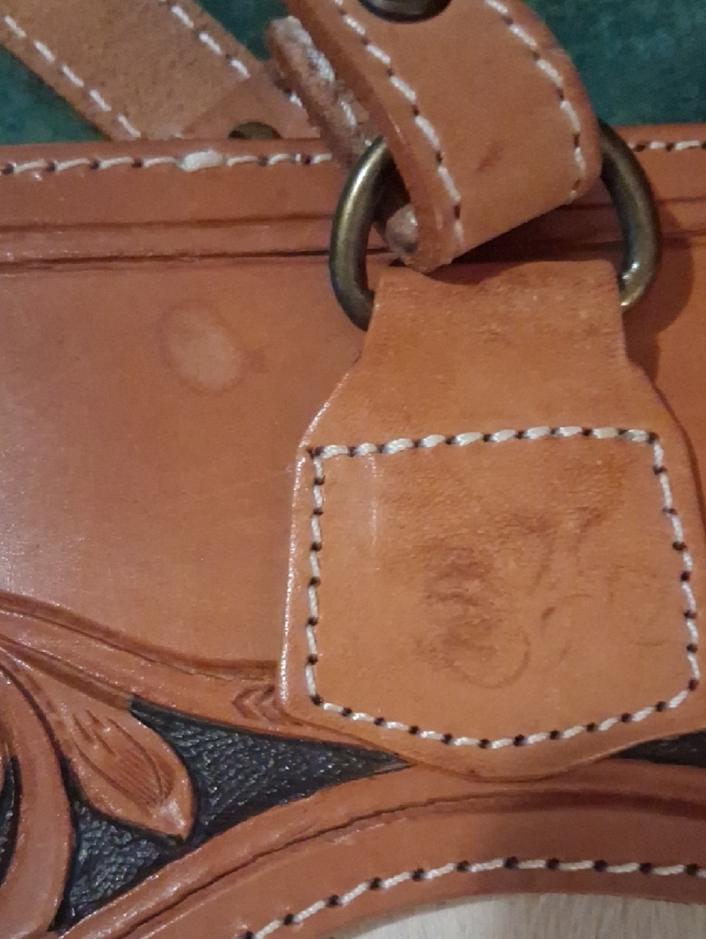 American Darling Tan Leather & Brown/White Cowhide Fringe Shoulder Bag - Picture 6 of 14
